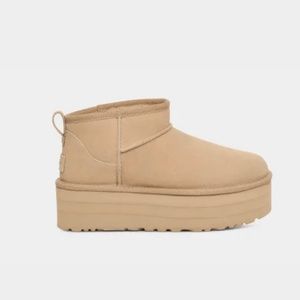 Ultra mini Platform Uggs- mustard seed